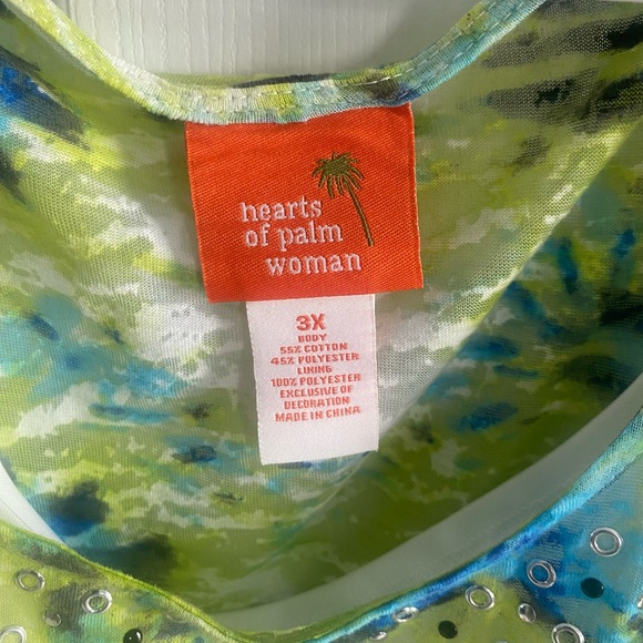 Colorful plus Size Top - Picture 3 of 4